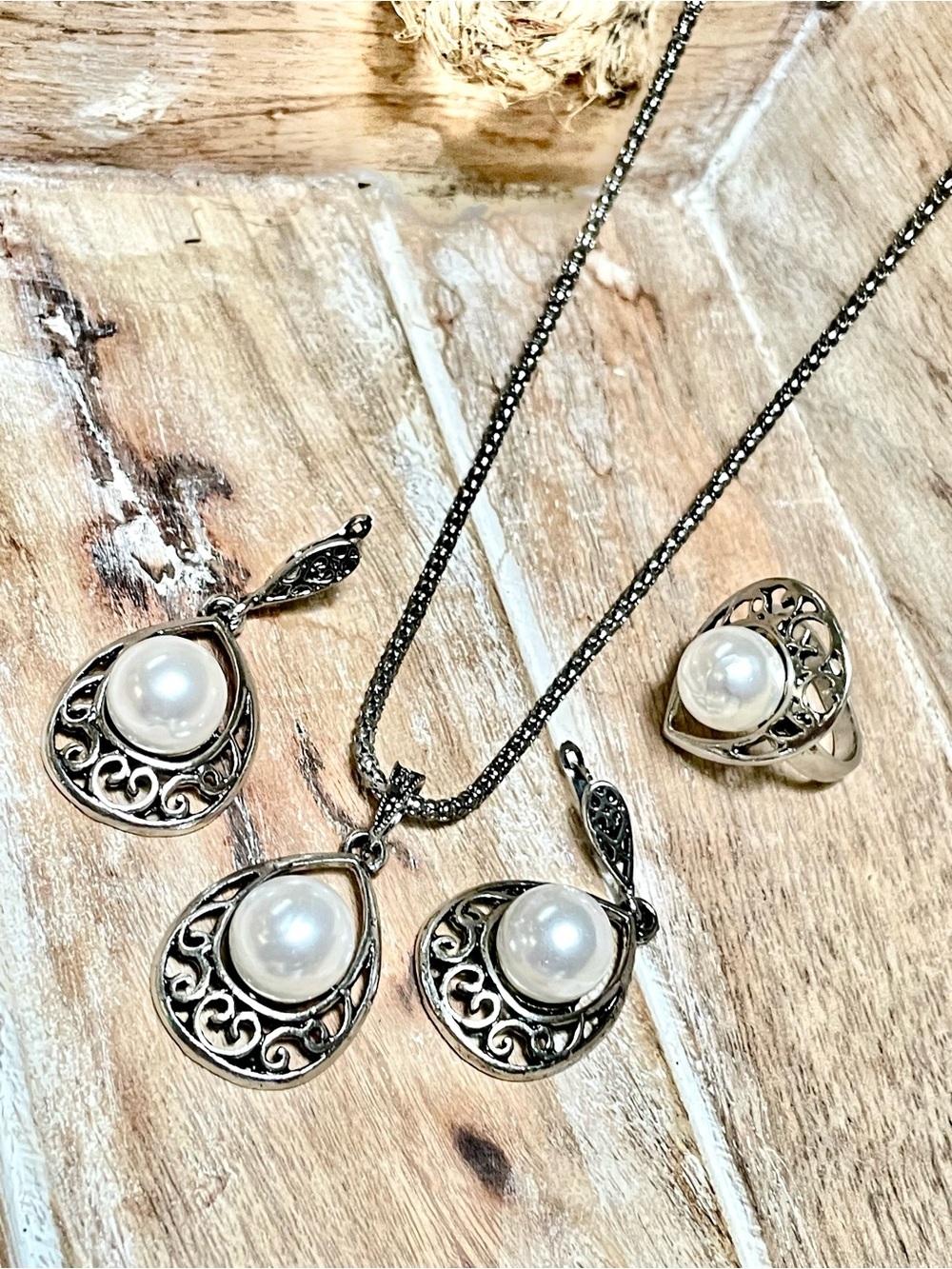 Sterling-Style Pearl Filigree Necklace and Earring Set — White Pearl